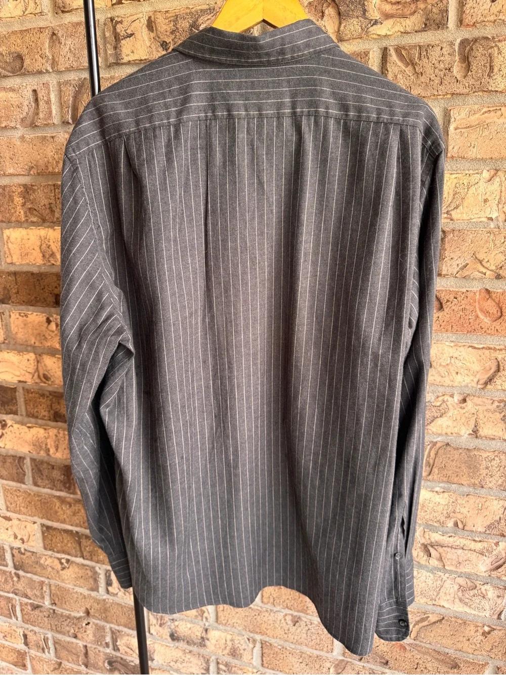 J.Crew Men’s XL Charcoal Gray Pinstripe Long Sleeve Button Up Shirt